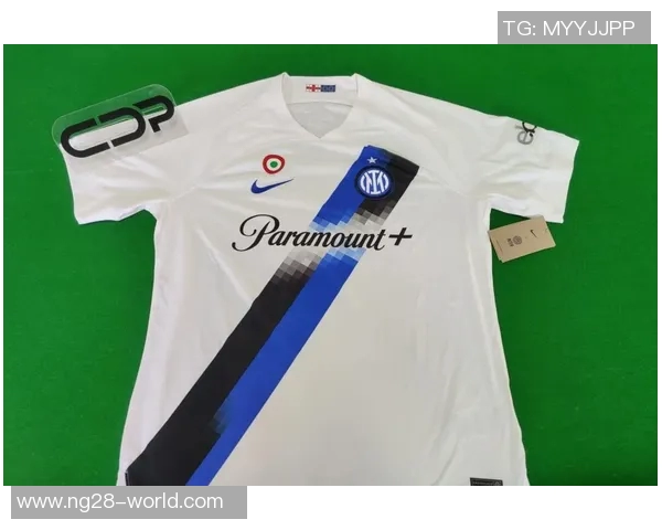 中超精彩对决国米大胜里昂红牌争议引发全场热议